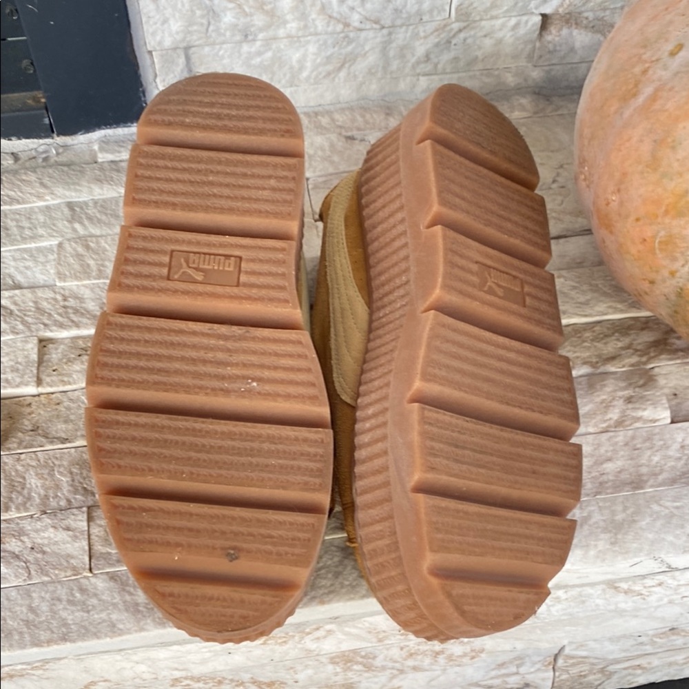 Puma Cleated Creeper (Rihanna Fenty Golden Brown) - Picture 3 of 7